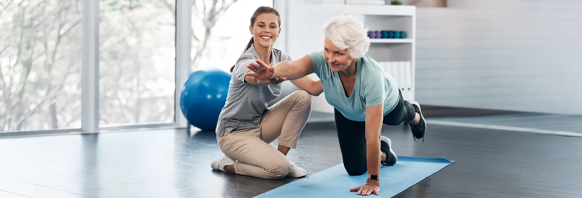 halton physio senior exercising